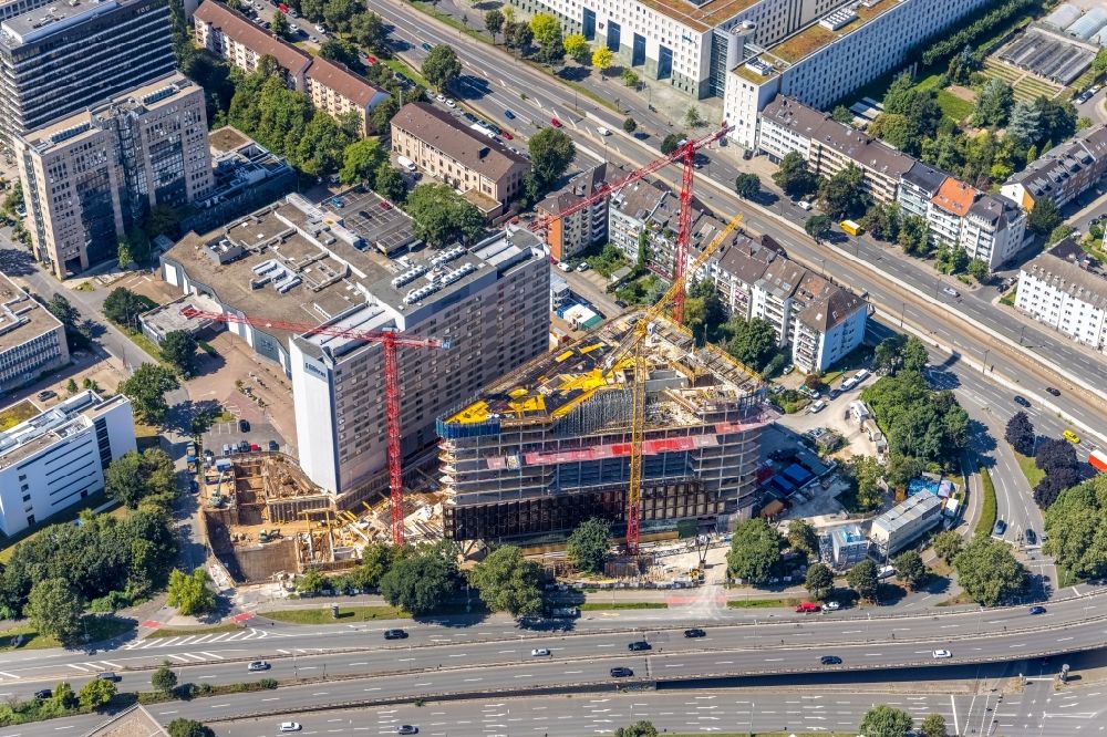 Aerial photograph Düsseldorf - Construction site to build a new office and commercial building Eclipse at the Kennedydamm in Duesseldorf at Ruhrgebiet in the state North Rhine-Westphalia, Germany