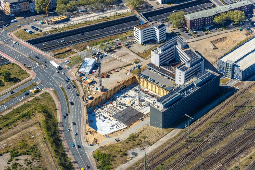 Aerial photograph Duisburg - Construction site to build a new office and commercial building Koloniestrasse - Wuhanstrasse in Duisburg in the state North Rhine-Westphalia, Germany