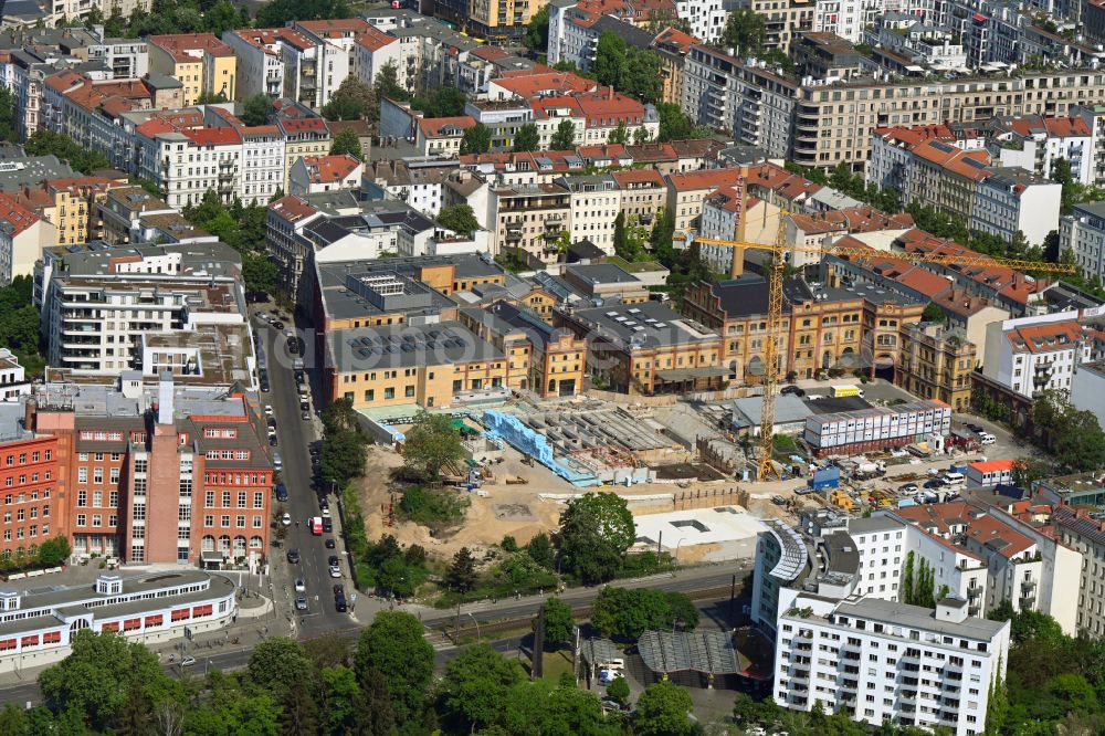 Berlin from the bird's eye view: Construction site for the new building Boetzow Campus on the site of the former Boetzow brewery on the street Prenzlauer Allee in the district Prenzlauer Berg in Berlin, Germany