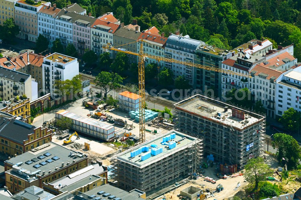 Aerial image Berlin - Construction site for the new building Boetzow Campus on the street Prenzlauer Allee in the district Prenzlauer Berg in Berlin, Germany