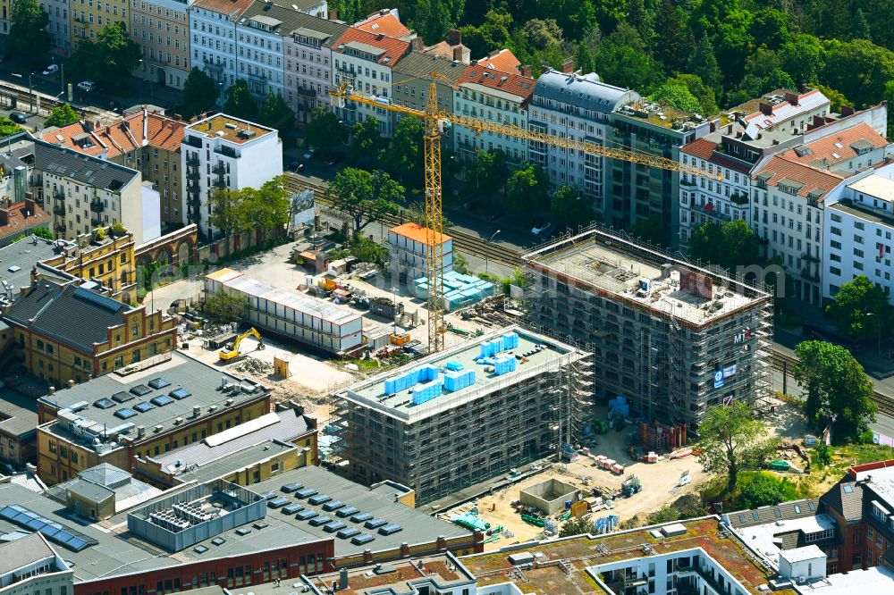 Aerial photograph Berlin - Construction site for the new building Boetzow Campus on the street Prenzlauer Allee in the district Prenzlauer Berg in Berlin, Germany