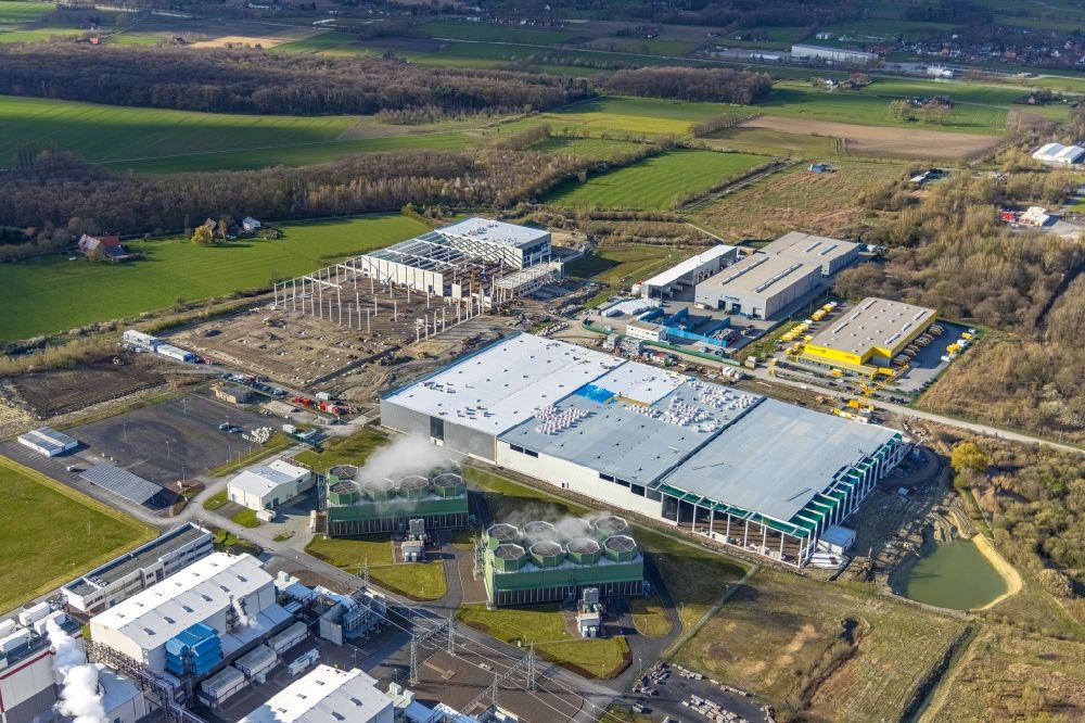 Hamm from above - Construction site to build a new building complex on the site of the logistics center and Distribution Park in the district Uentrop in Hamm at Ruhrgebiet in the state North Rhine-Westphalia, Germany