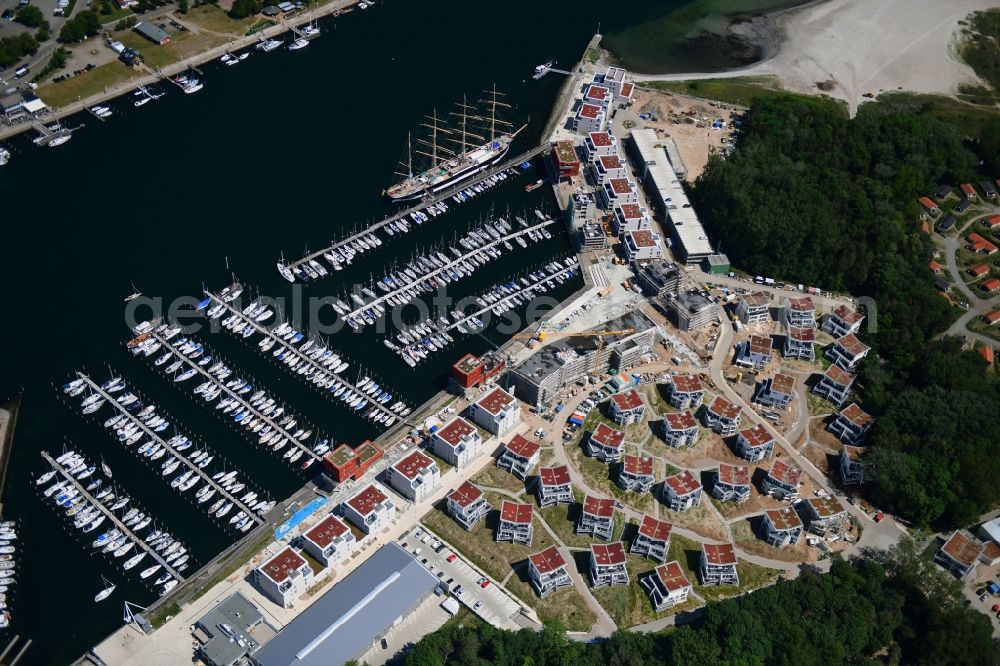 Travemünde from the bird's eye view: Holiday house plant of the park Priwall Waterfront along the Priwallpromenade in Luebeck in the state Schleswig-Holstein, Germany