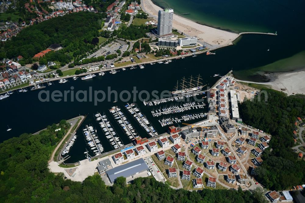 Travemünde from above - Holiday house plant of the park Priwall Waterfront along the Priwallpromenade in Luebeck in the state Schleswig-Holstein, Germany