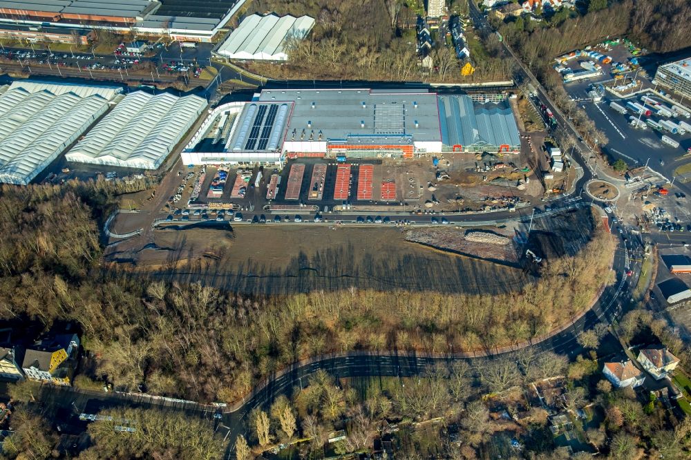 Aerial image Bochum - Building site to the new building building of the property market hedge property market Ziesak on the former area of the OPEL work III in the district of Langendreer in Bochum in the federal state North Rhine-Westphalia