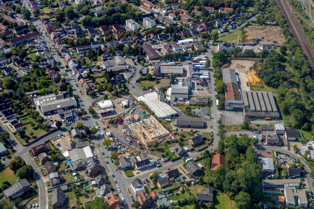 Hamm from the bird's eye view: New construction of the building complex of the shopping center on Ahlener Strasse in Hamm in the state North Rhine-Westphalia, Germany