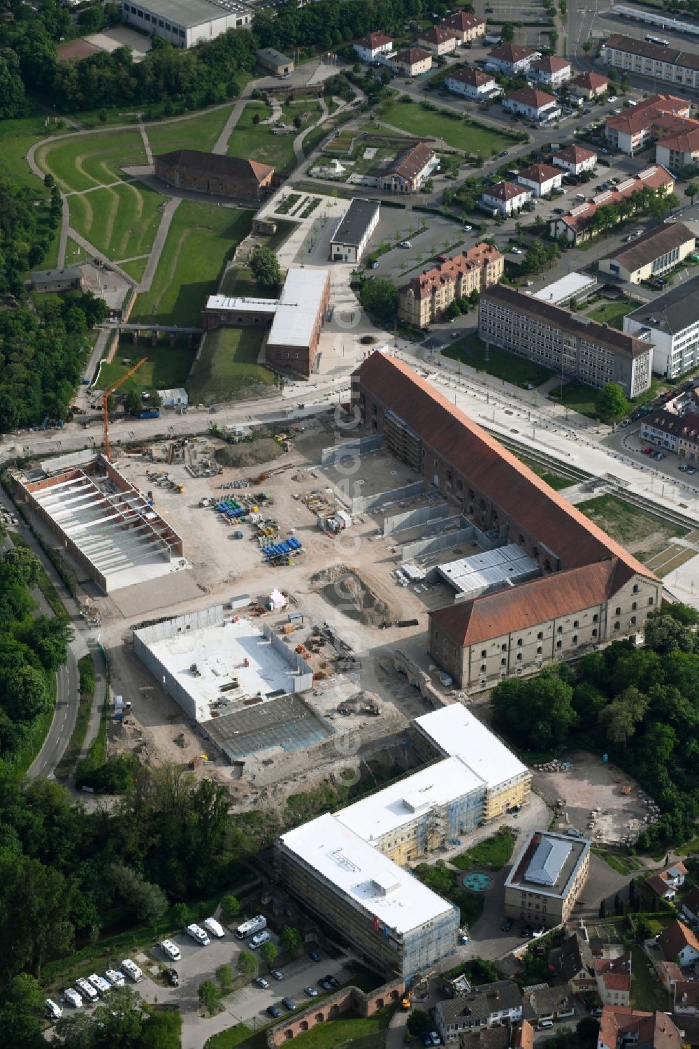 Aerial photograph Germersheim - New construction of the building complex of the shopping center of INWO - Bau GmbH on Paradeplatz - August-Keiler-Strasse in Germersheim in the state Rhineland-Palatinate, Germany