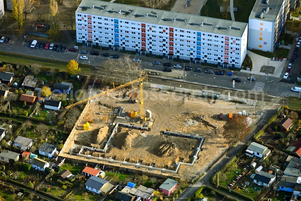 Berlin from above - New construction of the building complex of the shopping center Wartenberger Strasse corner Anna-Ebermonn-Strasse in the district Hohenschoenhausen in Berlin, Germany