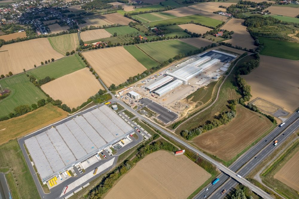 Hamm from the bird's eye view: Construction site to build a new building complex on the site of the logistics center of DPD Deutschland GmbH on Osterboenener Weg in Hamm in the state North Rhine-Westphalia, Germany