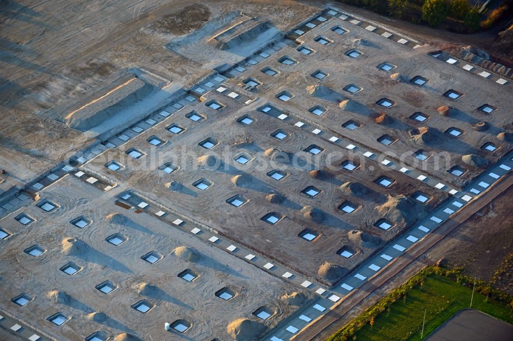 Aerial photograph Magdeburg - Construction site with pile foundation to build a new building complex on the site of the logistics center of Baytree Deutschland GmbH on Steglitzer Strasse - Grabower Strasse in the district Gewerbegebiet Nord in Magdeburg in the state Saxony-Anhalt, Germany