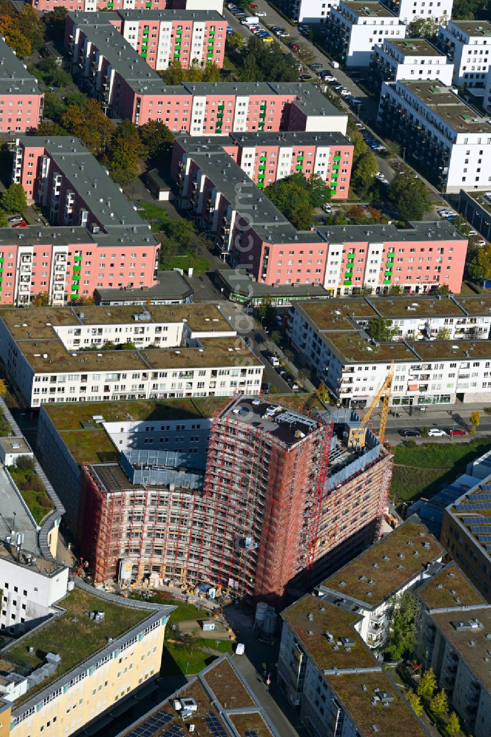 Aerial image Berlin - Construction of a building complex of university Alice Salomon Hochschule Berlin on Kokoschkaplatz on street Lyonel-Feininger-Strasse in the district Hellersdorf in Berlin, Germany