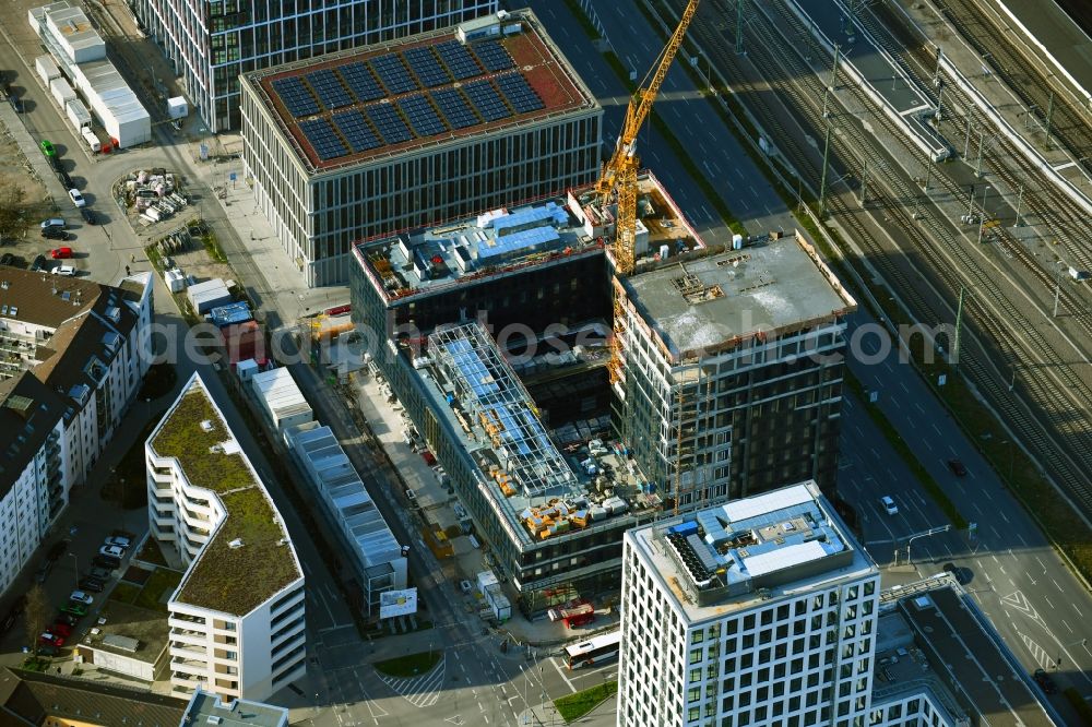 Aerial image Mannheim - Construction site of Town Hall building of the city administration Neues Technisches Rathaus along the Gluecksteinallee in the district Lindenhof in Mannheim in the state Baden-Wuerttemberg, Germany