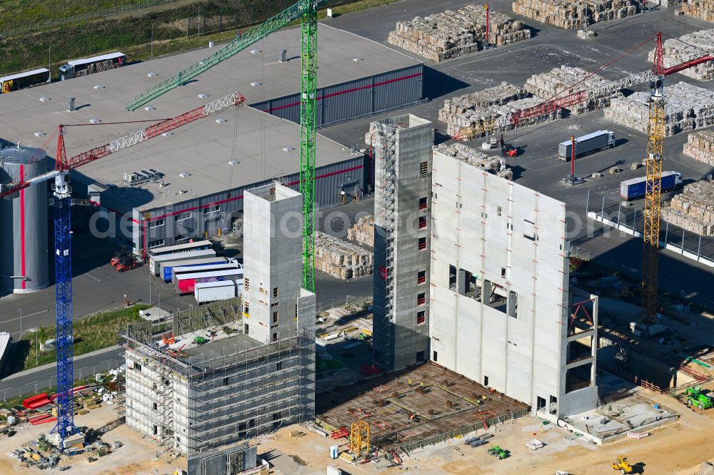 Aerial image Sandersdorf - Construction site for the new construction of the power plant of the power and thermal power station Waste-to-Energy-Kraftwerk of the paper and cardboard factory of the Progroup AG on the street Sonnenseite in Sandersdorf in the state Saxony-Anhalt, Germany