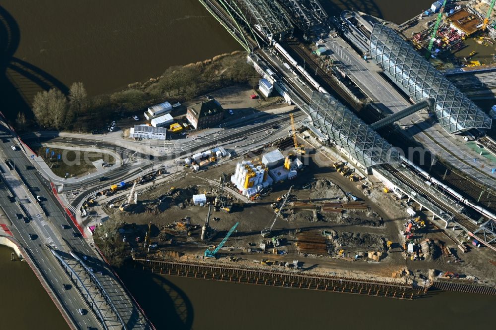 Aerial photograph Hamburg - Construction site for new high-rise building complex Elbtower on Zweibrueckenstrasse between Oberhafenkanal and Norderelbe in the district HafenCity on Baakenhafen in Hamburg, Germany