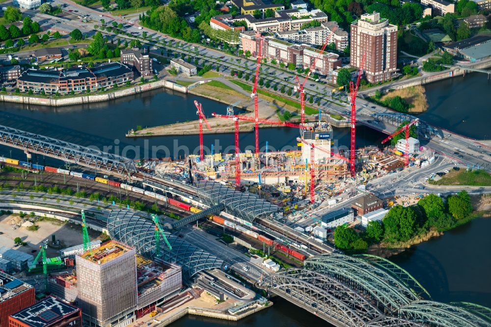 Hamburg from above - Construction site for new high-rise building complex Elbtower on Zweibrueckenstrasse between Oberhafenkanal and Norderelbe in the district HafenCity on Baakenhafen in Hamburg, Germany
