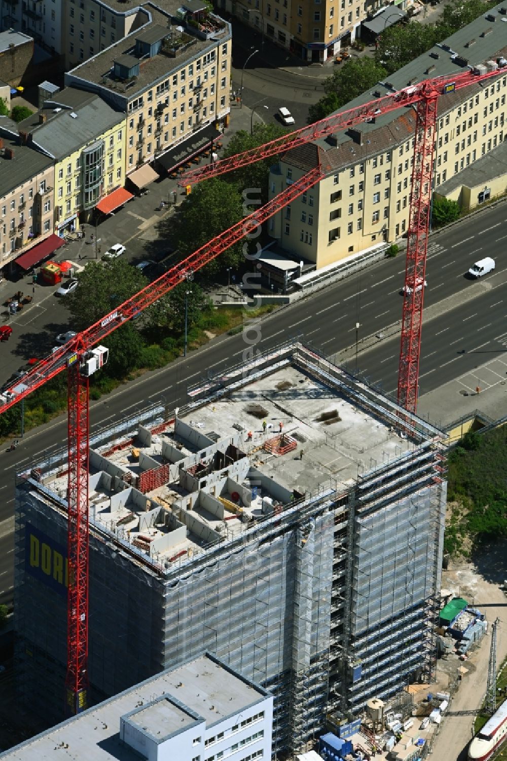 Berlin from the bird's eye view: Construction site for new high-rise building complex Q218 on Frankfurter Allee in the district Lichtenberg in Berlin, Germany
