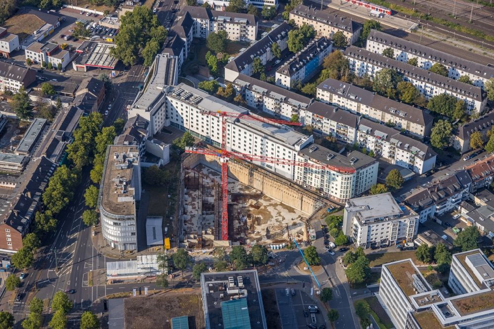 Aerial image Düsseldorf - Construction site for new high-rise building complex of UpperNord Tower on Mercedesstrasse in the district Duesseltal in Duesseldorf in the state North Rhine-Westphalia, Germany