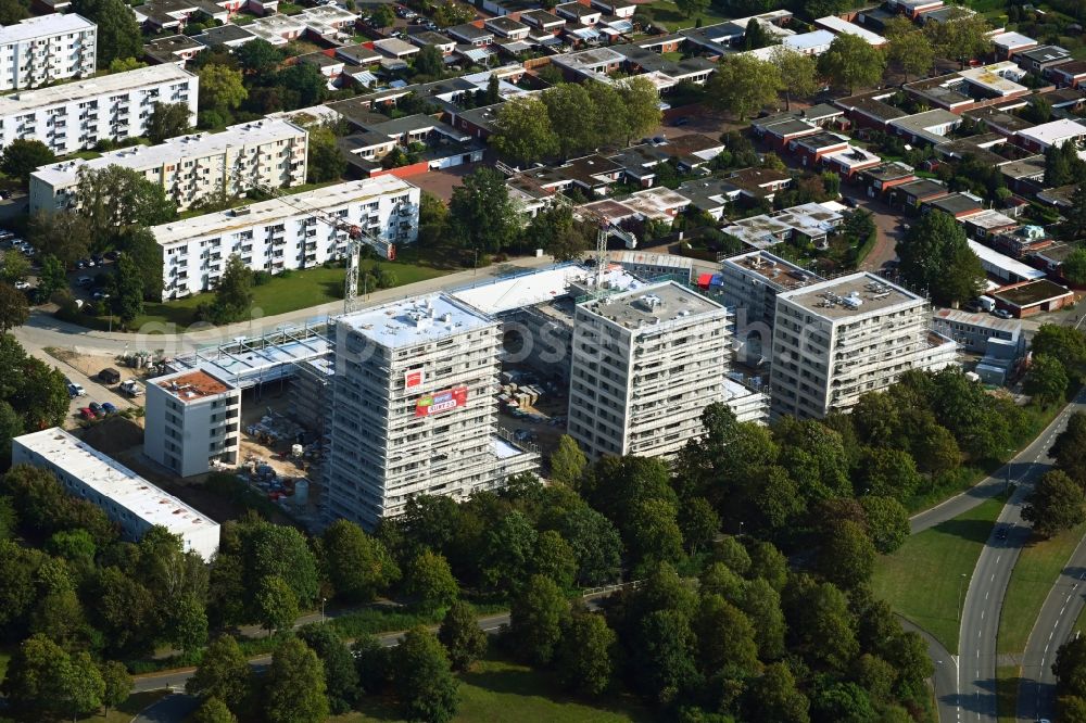 Aerial photograph Wolfsburg - Construction site for new high-rise building complex Wohnanlage Kurt 2.0 on Kurt - Schumacher - Ring in the district Detmerode in Wolfsburg in the state Lower Saxony, Germany