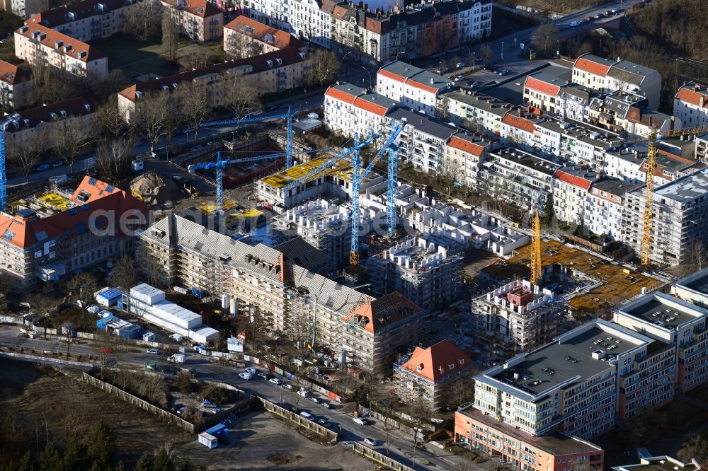 Berlin from above - Construction site for new high-rise building complex am Wohnpark St. Marien in the district Neukoelln in Berlin, Germany