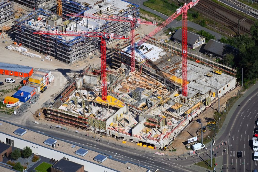 Aerial photograph Potsdam - New construction site the hotel complex Havel Quartier Potsdam in Potsdam in the state Brandenburg, Germany