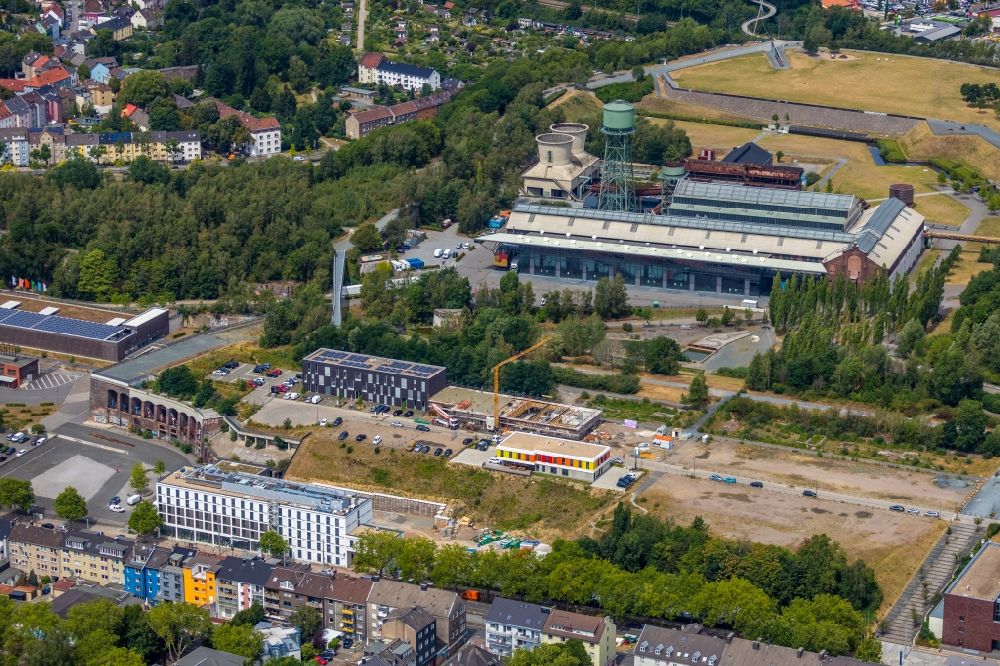 Bochum from the bird's eye view: New construction site the hotel complex on Jahrhunderthalle Westpark on Alleestrasse in the district Stahlhausen in Bochum in the state North Rhine-Westphalia, Germany