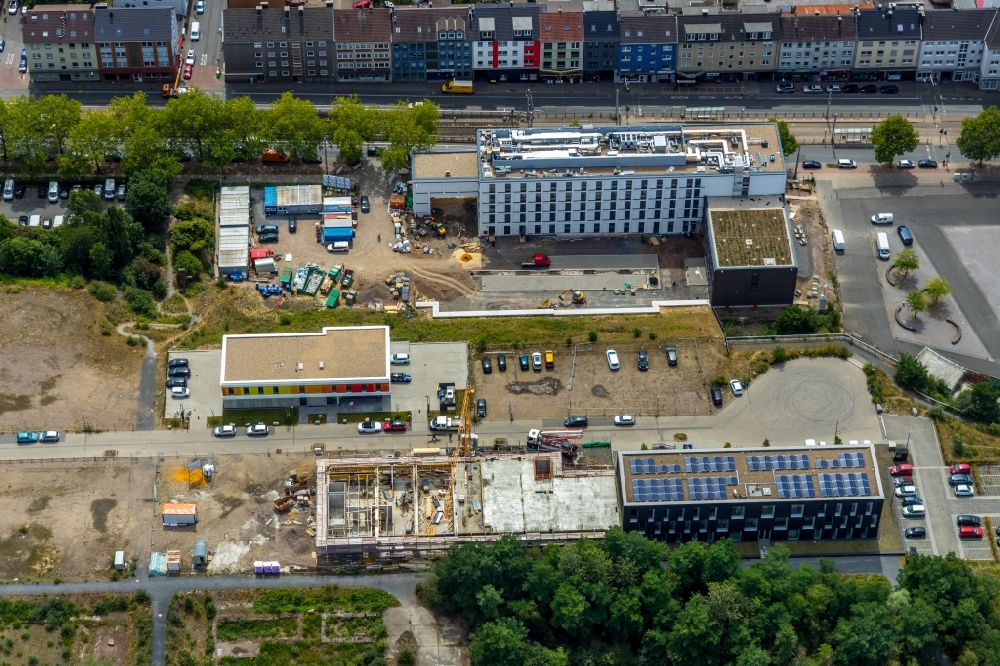 Bochum from the bird's eye view: New construction site the hotel complex on Jahrhunderthalle Westpark on Alleestrasse in the district Stahlhausen in Bochum in the state North Rhine-Westphalia, Germany