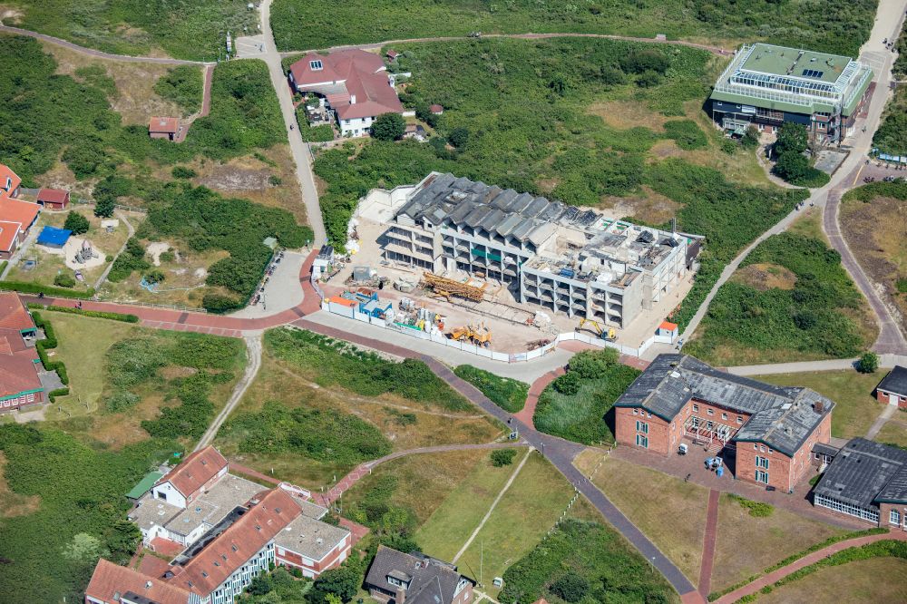 Aerial photograph Langeoog - New construction site the hotel complex in Langeoog on island Langeoog in the state Lower Saxony, Germany