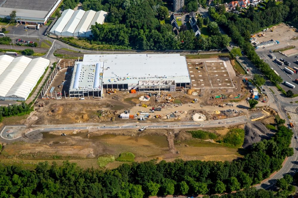 Aerial photograph Bochum - Construction of industrial buildings in the development area of industrial wasteland Opel plants III in Langendreer in Bochum in North Rhine-Westphalia
