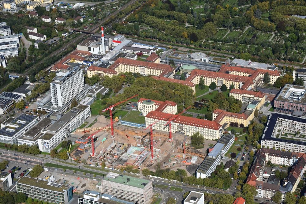 Freiburg im Breisgau from the bird's eye view: Construction works for the new and modern cildren`s clinic on the hospital grounds of the University Medical Center in Freiburg in Breisgau in the state Baden-Wurttemberg