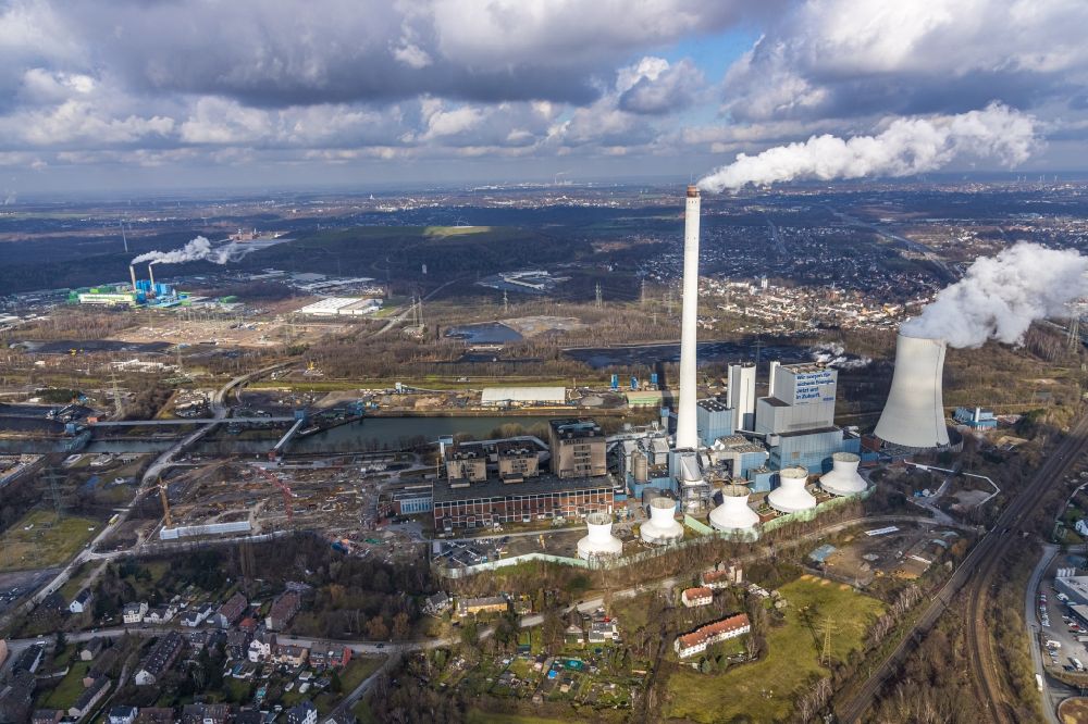 Herne from the bird's eye view: Construction site for the new construction of the power plants of a gas and steam power plant of STEAG GmbH in Herne in the federal state of North Rhine-Westphalia, Germany