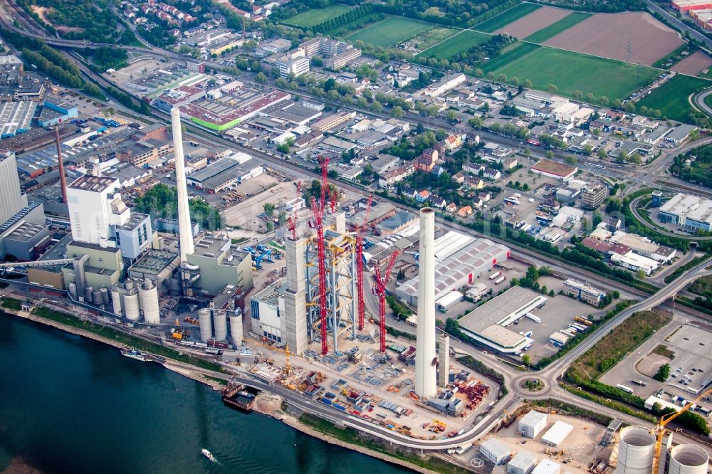 Aerial photograph Mannheim - Construction site of power plants and exhaust towers of thermal power station GKM Block 6 in the district Neckarau in Mannheim in the state Baden-Wuerttemberg, Germany