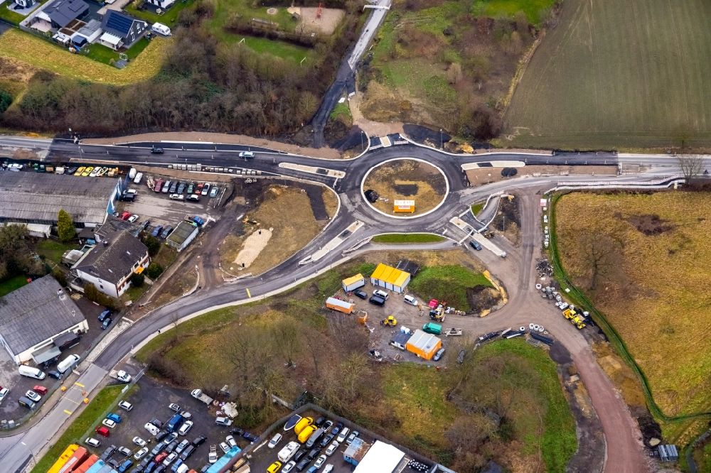 Aerial photograph Bergkamen - New construction of the road at the roundabout - road of Erich-Ollenhauer-Strasse - In der Schlenke in Bergkamen in the state North Rhine-Westphalia, Germany