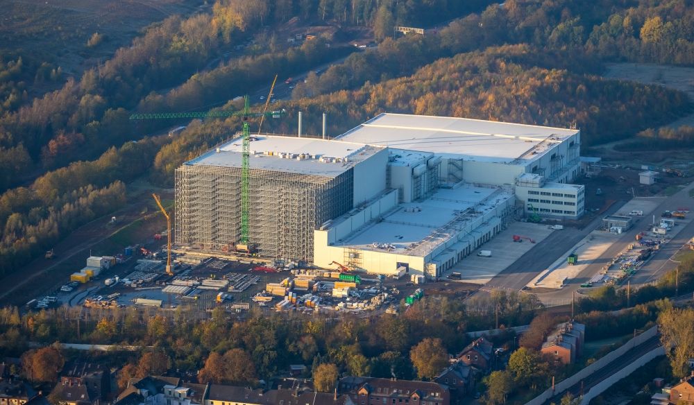 Herne from the bird's eye view: Construction site to build a new building complex on the site of the logistics center of NORDFROST GmbH & Co. KG Am Malakowturm in Herne in the state North Rhine-Westphalia, Germany