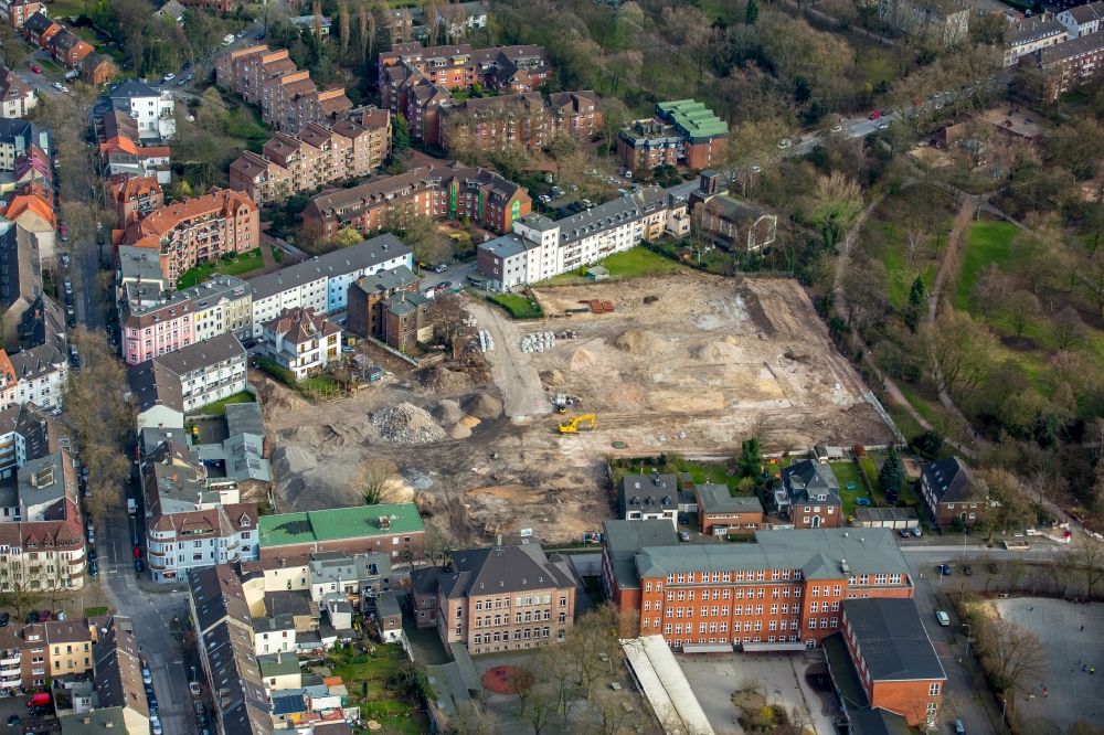 Aerial image Duisburg - Construction site to build a new multi-family residential complex of Aachener Siedlungs- and Wohnungsgesellschaft mbH between Johanniterstrasse and Musfeldstrasse in Duisburg in the state North Rhine-Westphalia, Germany
