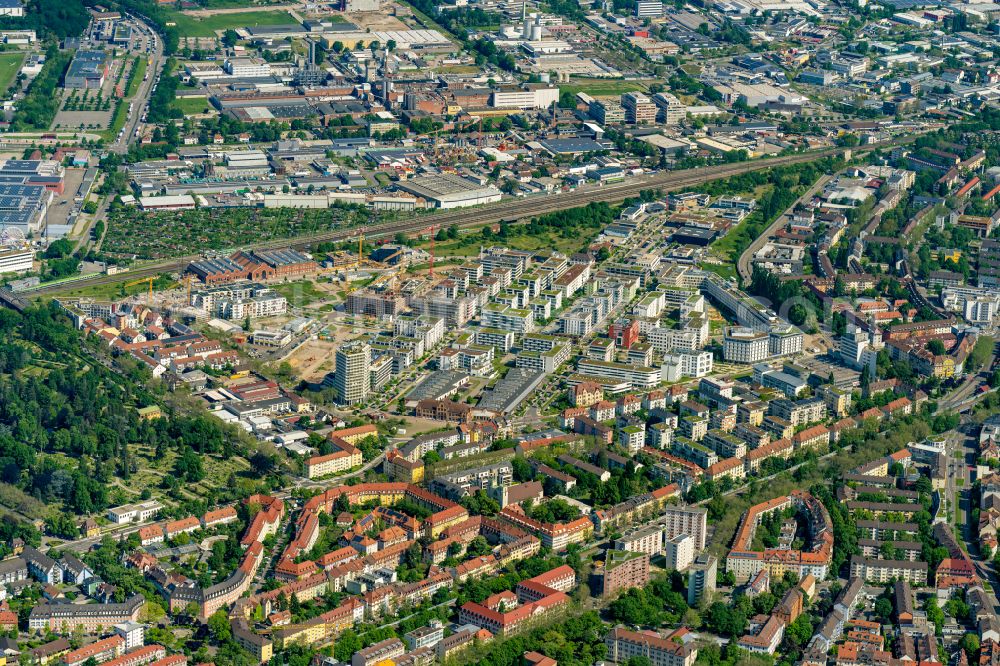 Aerial photograph Freiburg im Breisgau - Construction site to build a new multi-family residential complex Alter Gueterbahnhof in Freiburg im Breisgau in the state Baden-Wurttemberg, Germany