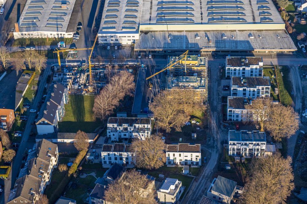 Soest from above - construction site to build a new multi-family residential complex Belgisches Viertel Soest on Meiningser Weg in Soest in the state North Rhine-Westphalia, Germany