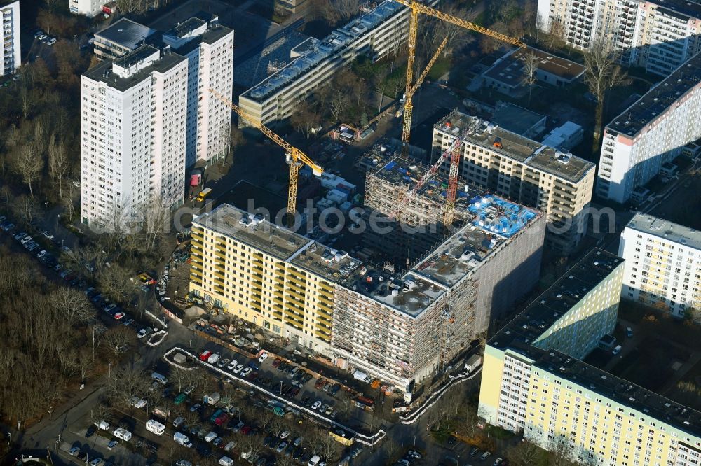 Aerial image Berlin - Construction site to build a new multi-family residential complex Dolgensee-Center on Dolgenseestrasse in the district Lichtenberg in Berlin, Germany