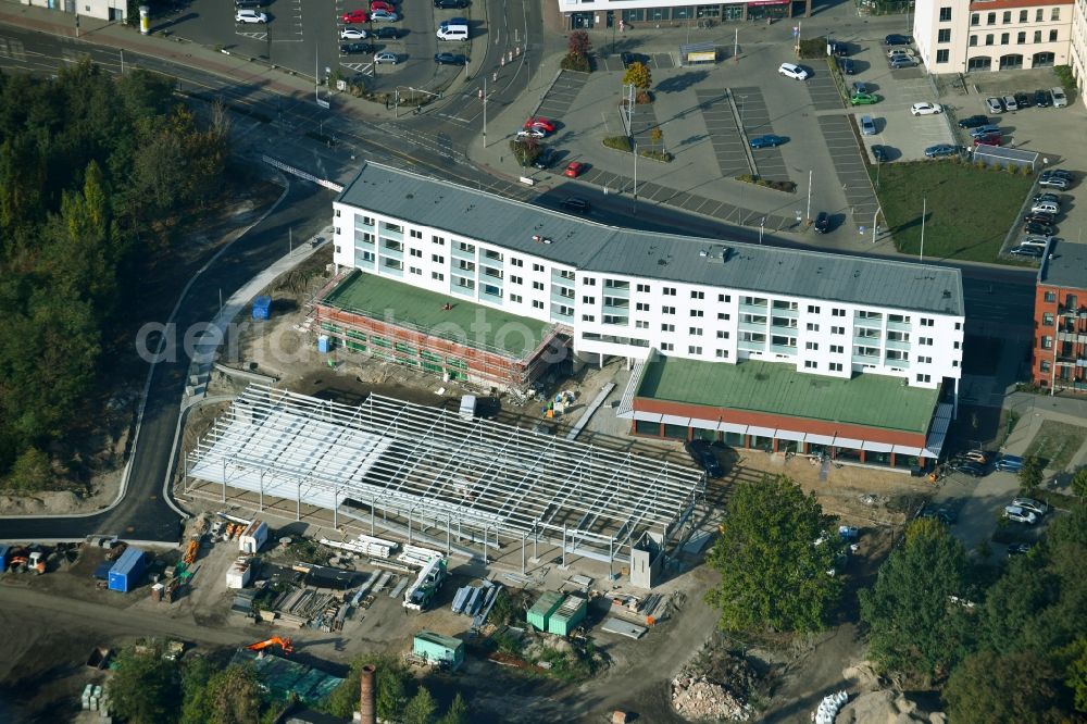 Aerial photograph Cottbus - Construction site to build a new multi-family residential complex and a car park of eG Wohnen 1902 on Franz-Mehring-Strasse in Cottbus in the state Brandenburg, Germany
