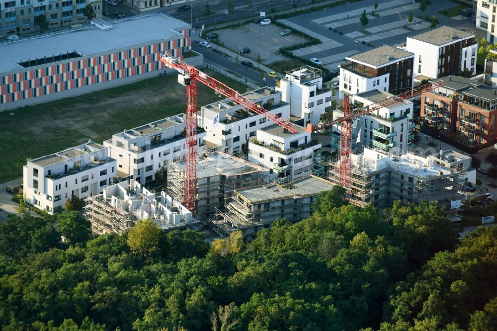 Magdeburg from above - Construction site to build a new multi-family residential complex Im Elbbahnhof in Magdeburg in the state Saxony-Anhalt, Germany