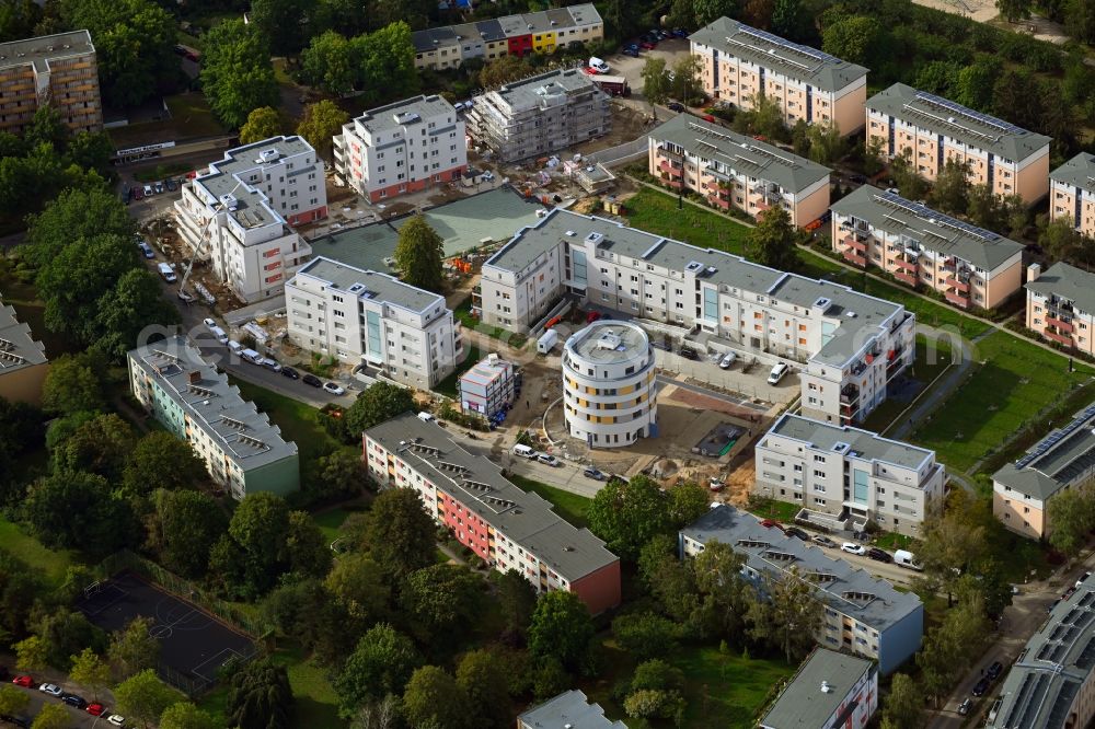 Berlin from above - Construction site to build a new multi-family residential complex Gartenstadt Lichterfelde on Wormbacher Weg in the district Lichterfelde in Berlin, Germany