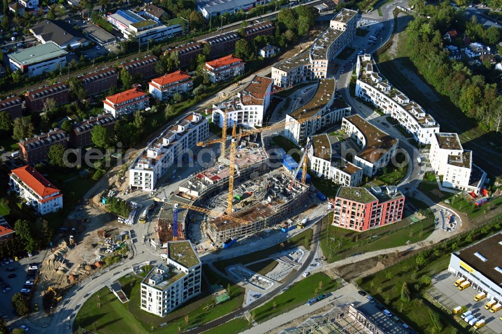 München from above - Construction site to build a new multi-family residential complex on Fritz-Bauer-Strasse in the district Aubing-Lochhausen-Langwied in Munich in the state Bavaria, Germany