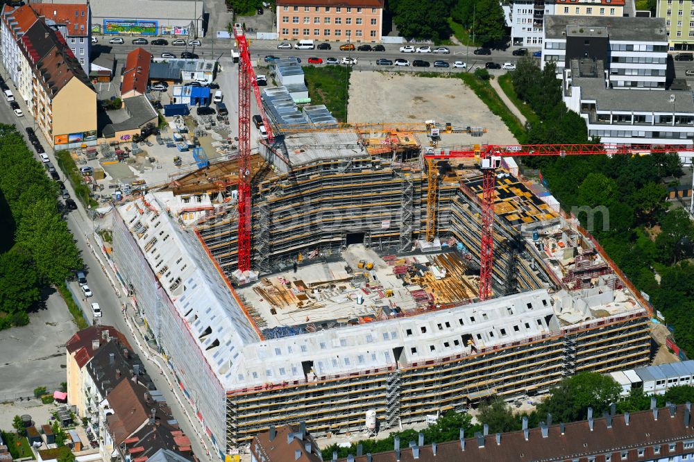 Aerial image München - Construction site to build a new multi-family residential complex Gmunder Hoefe on Gmunder Strasse corner Hofmannstrasse in the district Obersendling in Munich in the state Bavaria, Germany