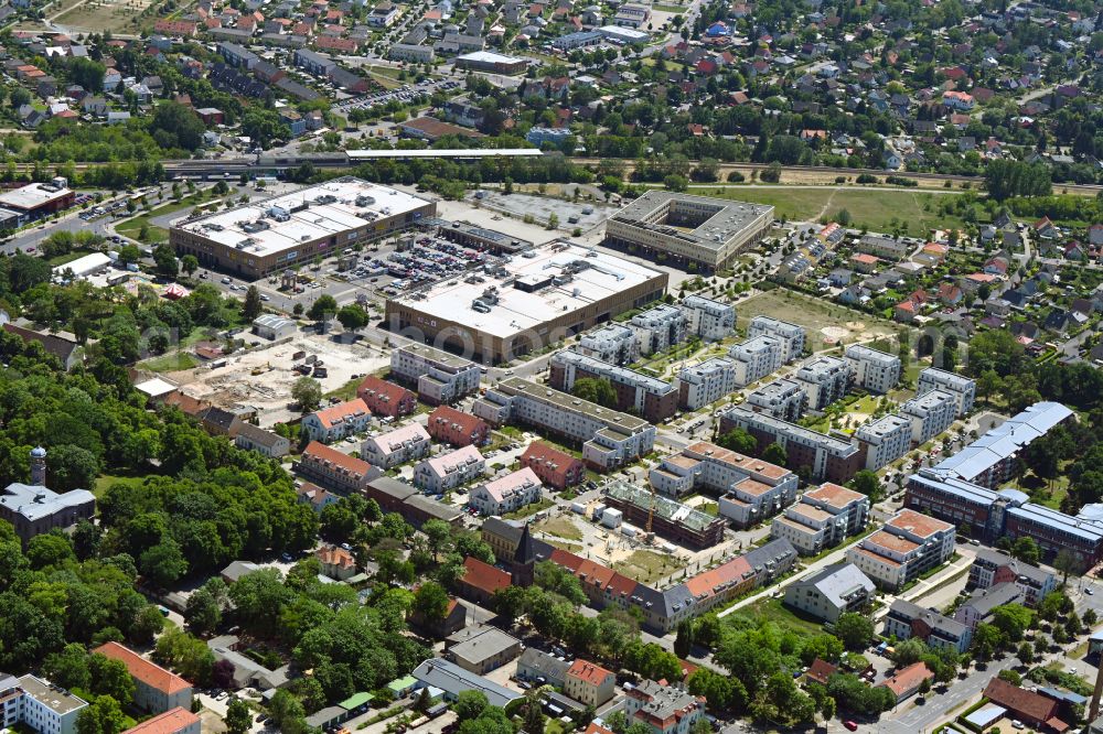 Aerial photograph Berlin - Construction site to build a new multi-family residential complex of Gut Alt-Biesdorf on Weissenhoeher Strasse in Berlin, Germany