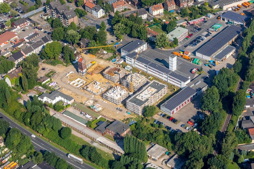 Aerial photograph Gladbeck - Construction site to build a new multi-family residential complex of GWP Roter Turm GmbH along the Grabenstrasse in the district Gelsenkirchen-Nord in Gladbeck in the state North Rhine-Westphalia