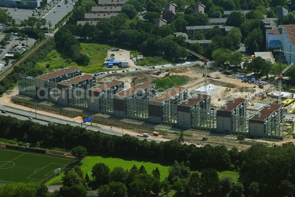 Aerial photograph Hamburg - Construction site to build a new multi-family residential complex on Hoergensweg - Oliver-Lissy-Strasse in the district Eidelstedt in Hamburg, Germany