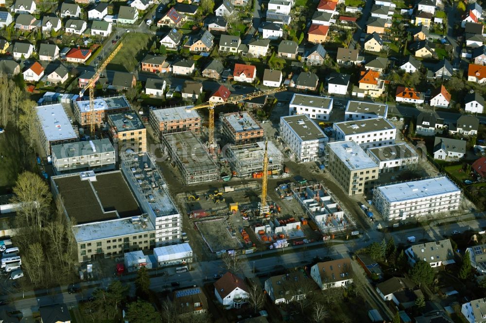 Aerial photograph Berlin - Construction site to build a new multi-family residential complex of Johannisgaerten between of Strasse am Flugplatz and Melli-Beese-Strasse in the district Johannisthal in Berlin, Germany