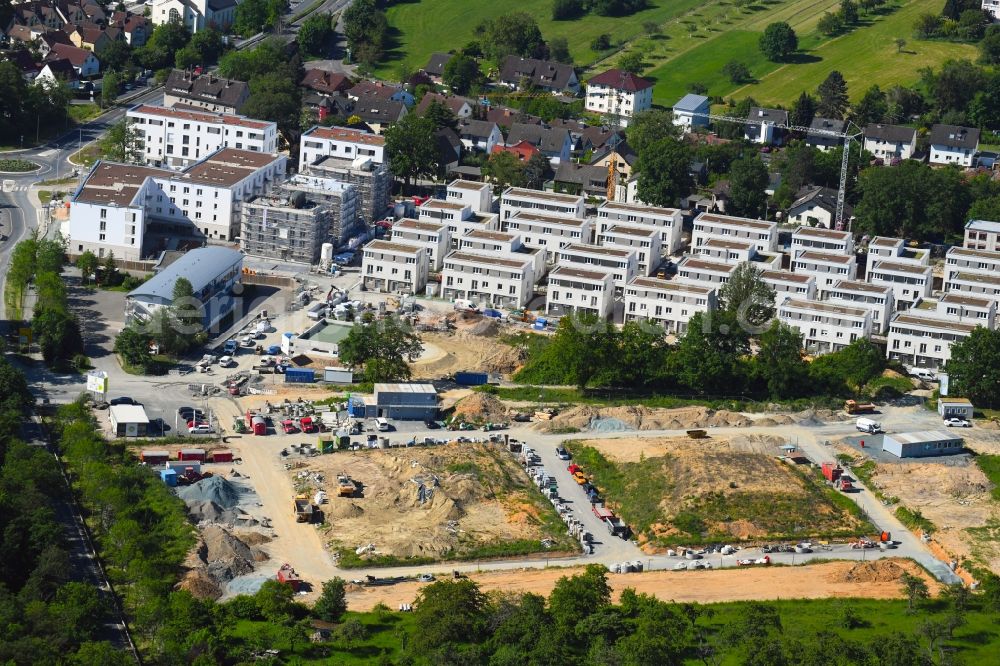 Aerial image Friedrichsdorf - Construction site to build a new multi-family residential complex OekoSiedlung between Plantation and Pettenweiler Holzweg in the district Dillingen in Friedrichsdorf in the state Hesse, Germany
