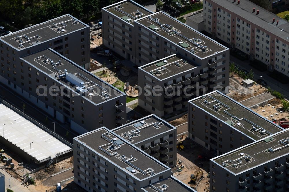 Aerial image Berlin - Construction site to build a new multi-family residential complex Lion-Feuchtwanger-Strasse - Gadebuscher Strasse in the district Hellersdorf in Berlin, Germany