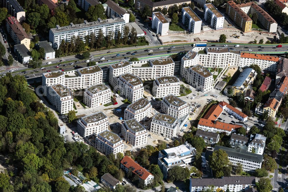Aerial image München - Construction site to build a new multi-family residential complex LIVING ISAR on Hellabrunner Strasse in the district Untergiesing-Harlaching in Munich in the state Bavaria, Germany
