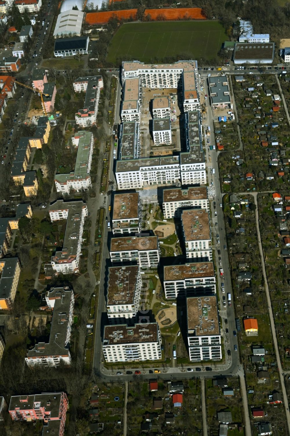 Berlin from the bird's eye view: Construction site to build a new multi-family residential complex Maximilians Quartier on Forckenbeckstrasse in the district Wilmersdorf - Schmargendorf in Berlin, Germany